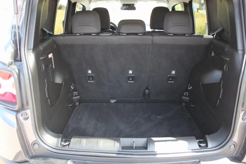 used 2021 Jeep Renegade car, priced at $14,581