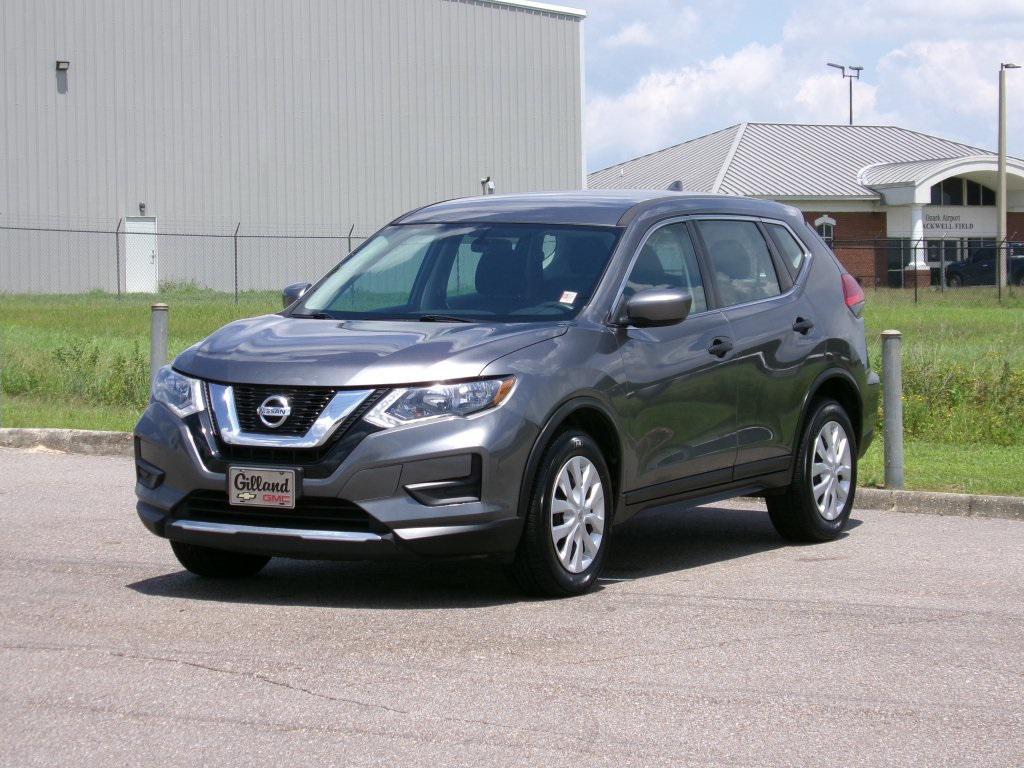 used 2017 Nissan Rogue car, priced at $7,831