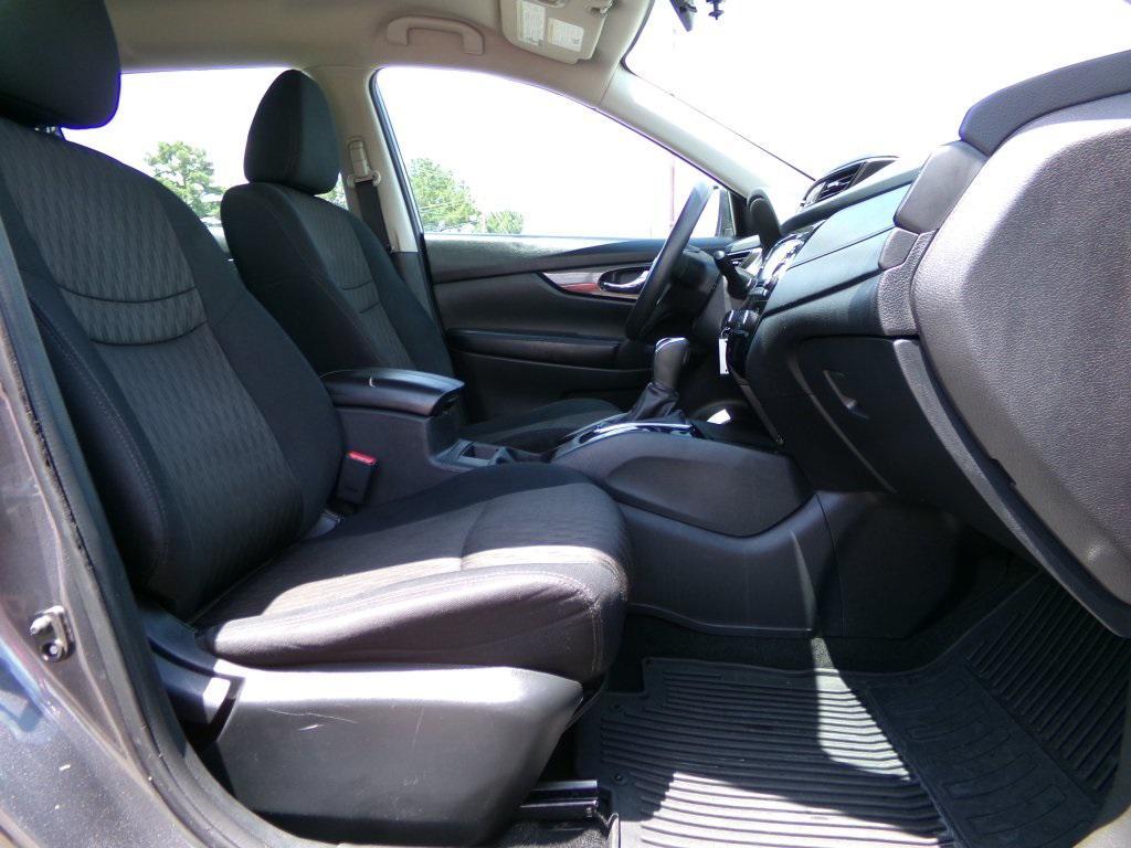 used 2017 Nissan Rogue car, priced at $7,831