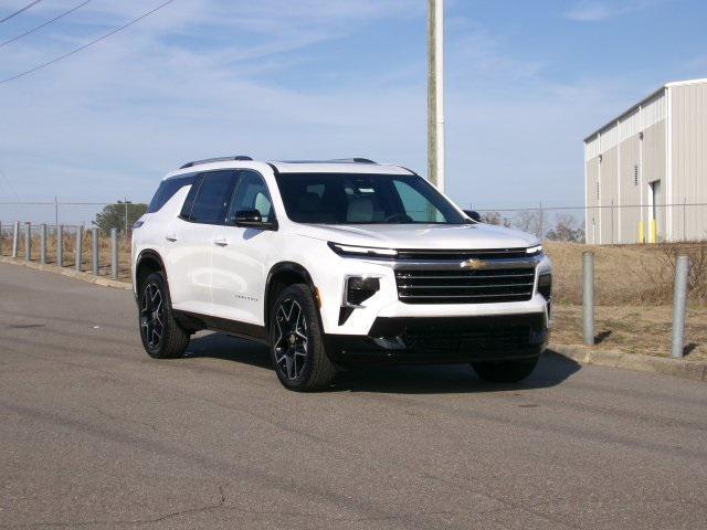 new 2025 Chevrolet Traverse car, priced at $58,005