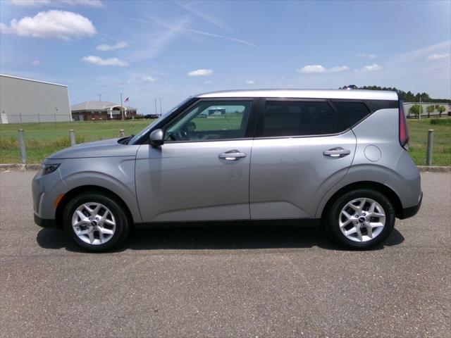 used 2023 Kia Soul car, priced at $19,788