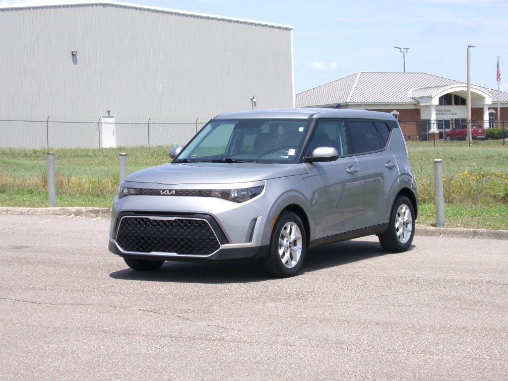 used 2023 Kia Soul car, priced at $17,181