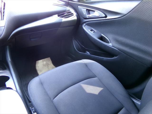 used 2018 Chevrolet Malibu car, priced at $13,994