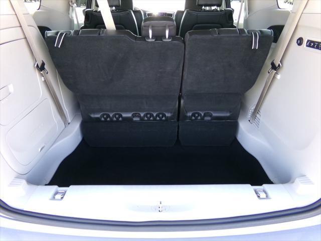 used 2020 Chrysler Pacifica car, priced at $19,996