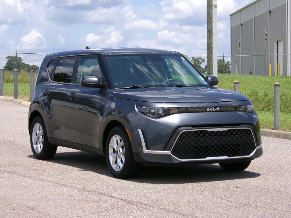 used 2023 Kia Soul car, priced at $16,698