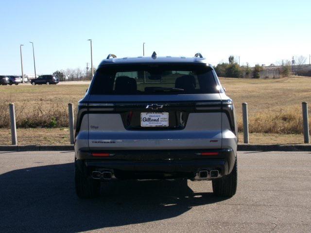 new 2025 Chevrolet Traverse car, priced at $57,310