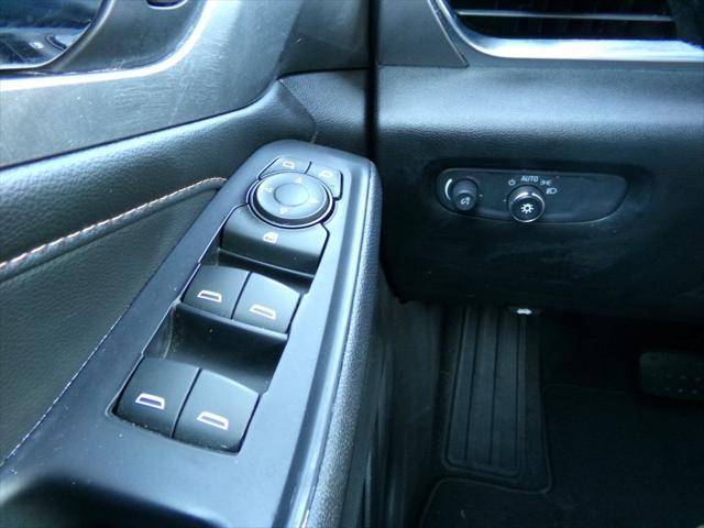 used 2019 Chevrolet Traverse car, priced at $17,990