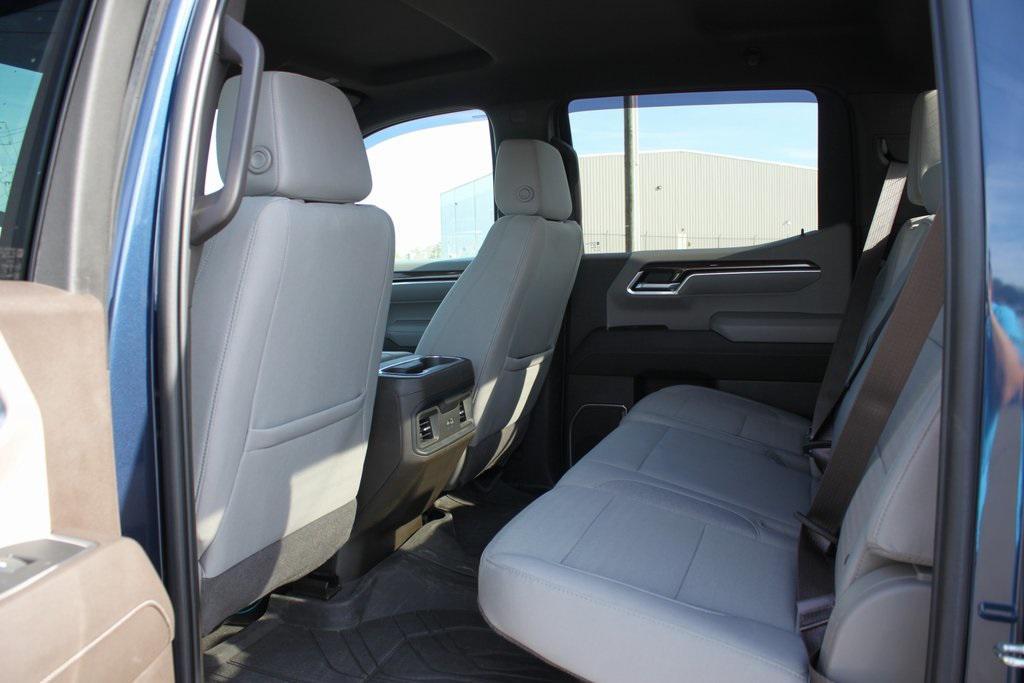 used 2022 Chevrolet Silverado 1500 car, priced at $35,781