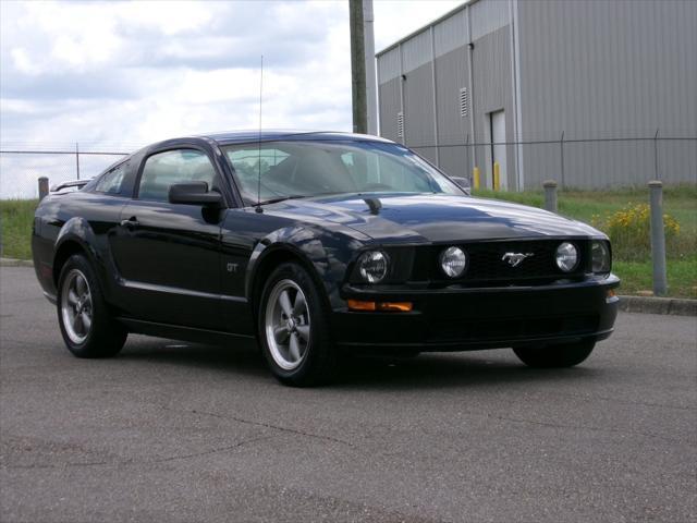 used 2006 Ford Mustang car, priced at $12,995
