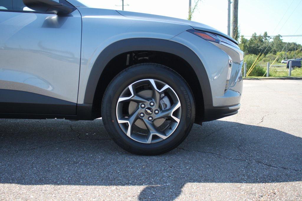 new 2025 Chevrolet Trax car, priced at $25,960