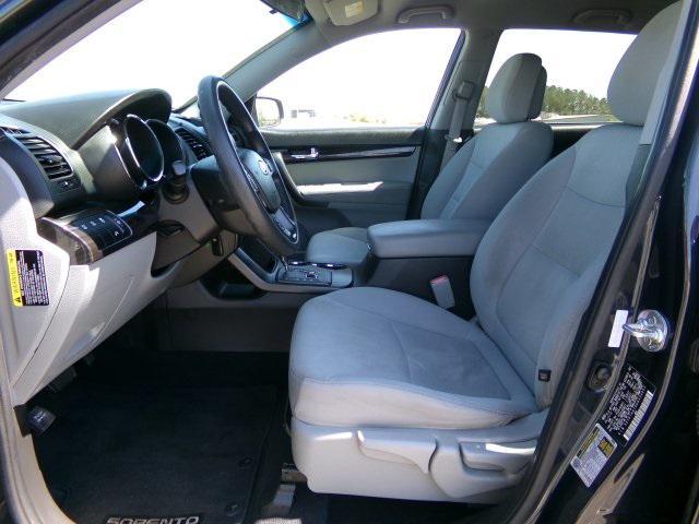 used 2013 Kia Sorento car, priced at $9,997