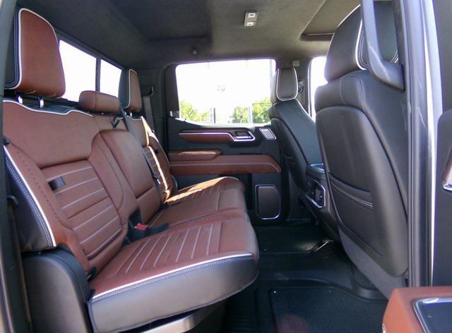 new 2025 GMC Sierra 1500 car, priced at $78,048