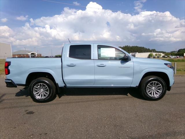 new 2025 Chevrolet Colorado car, priced at $43,220