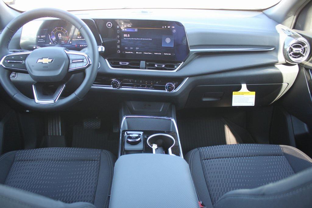 new 2026 Chevrolet Equinox car, priced at $30,860