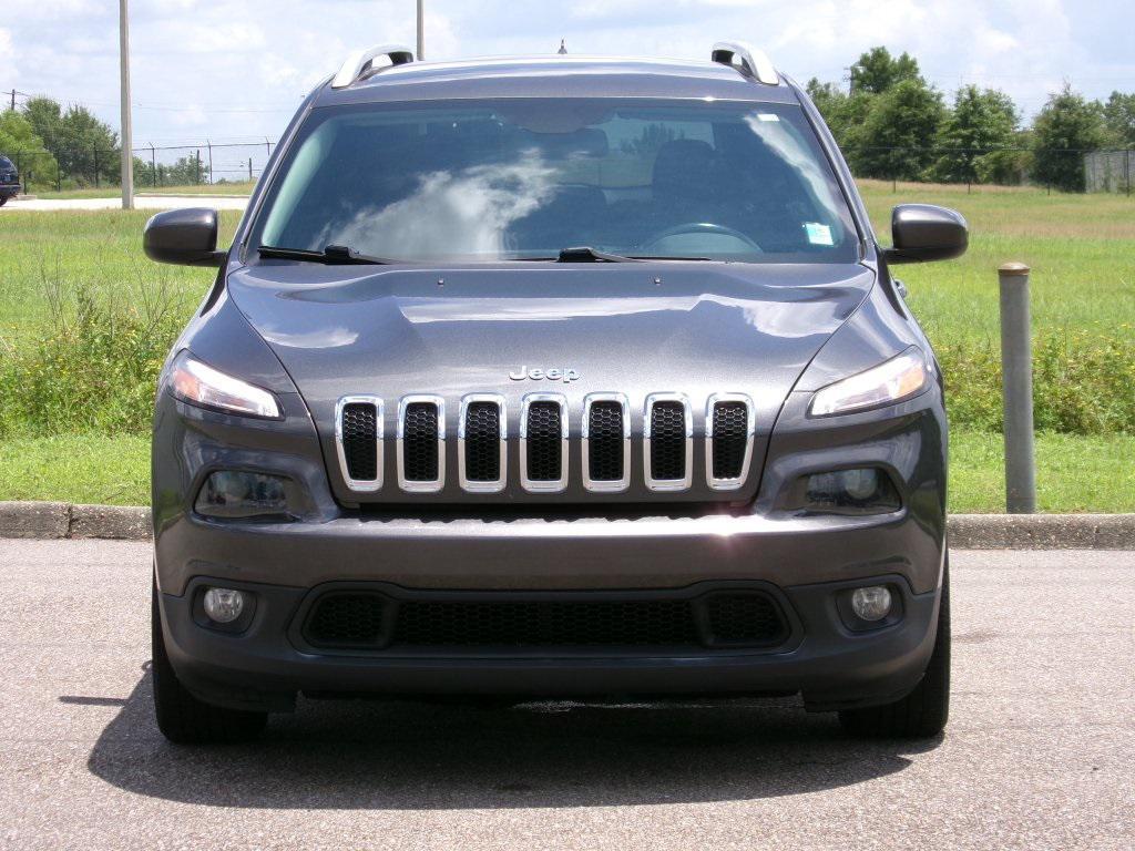used 2017 Jeep Cherokee car, priced at $12,916