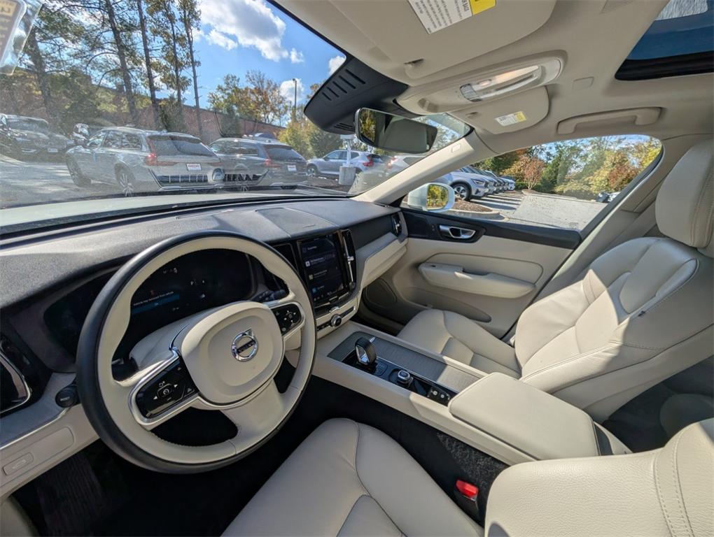 used 2023 Volvo XC60 car, priced at $35,370
