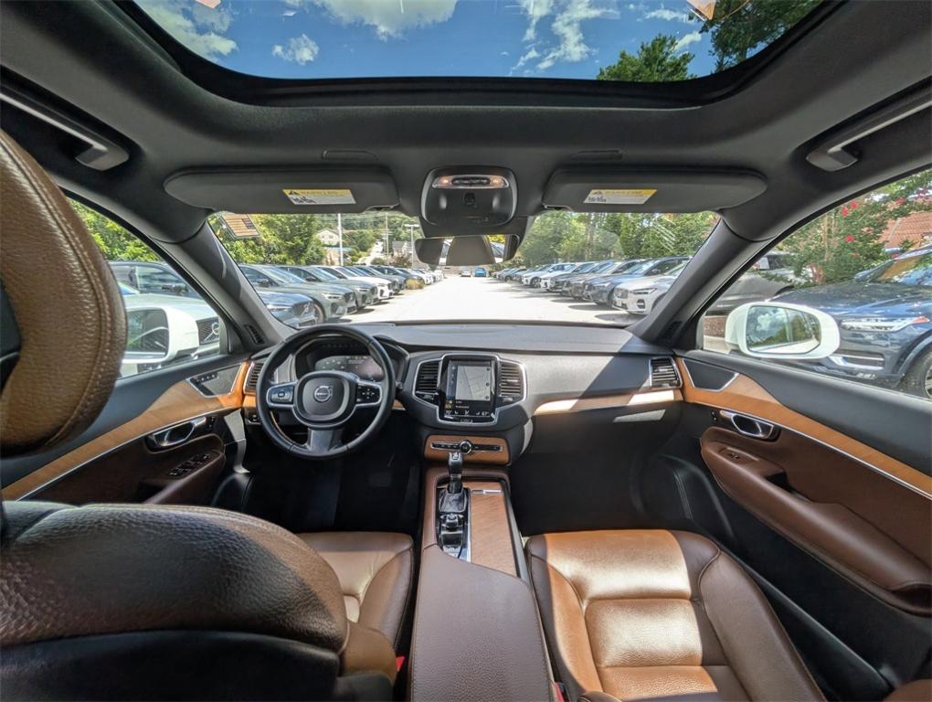 used 2022 Volvo XC90 car, priced at $34,570