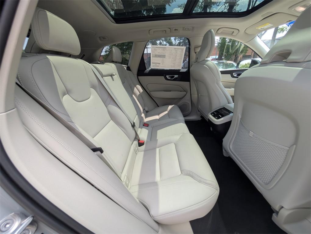 new 2026 Volvo XC60 car, priced at $63,935
