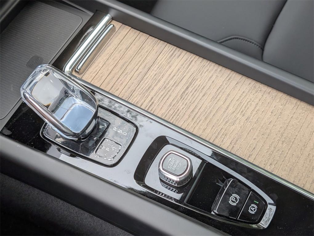 new 2026 Volvo XC60 car