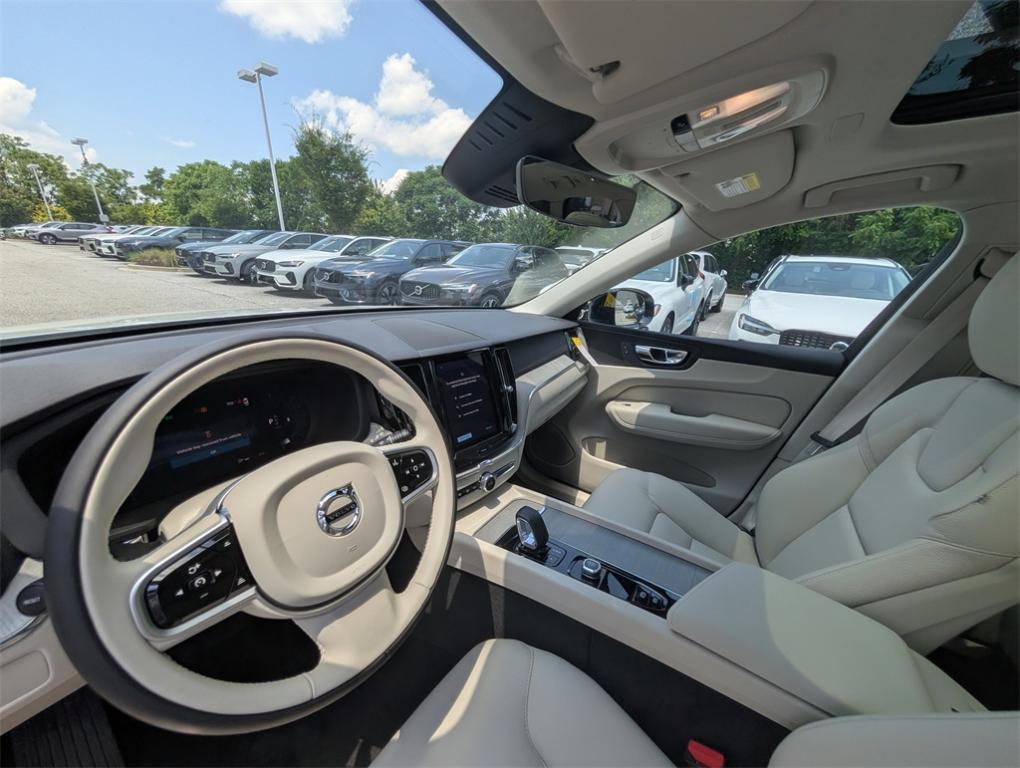 new 2025 Volvo XC60 car, priced at $54,360
