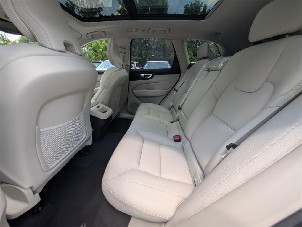 new 2025 Volvo XC60 car, priced at $54,360