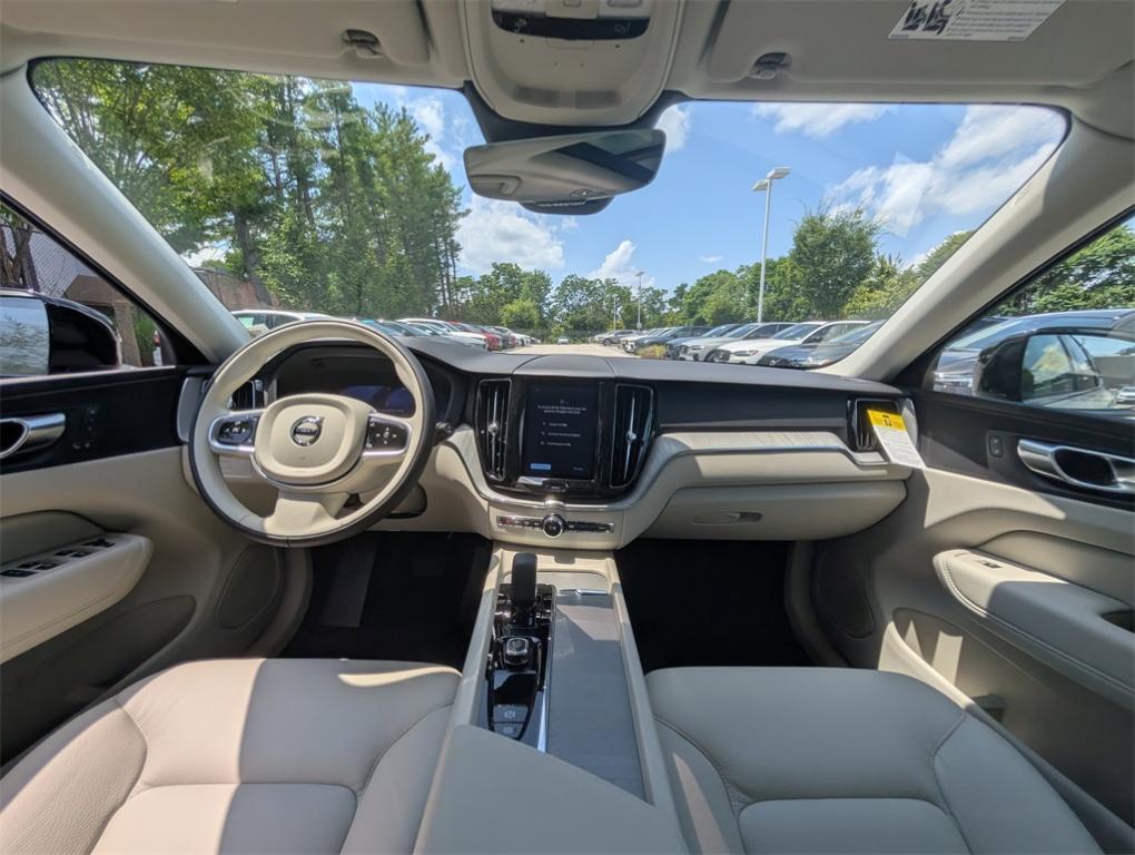 new 2025 Volvo XC60 car, priced at $54,360