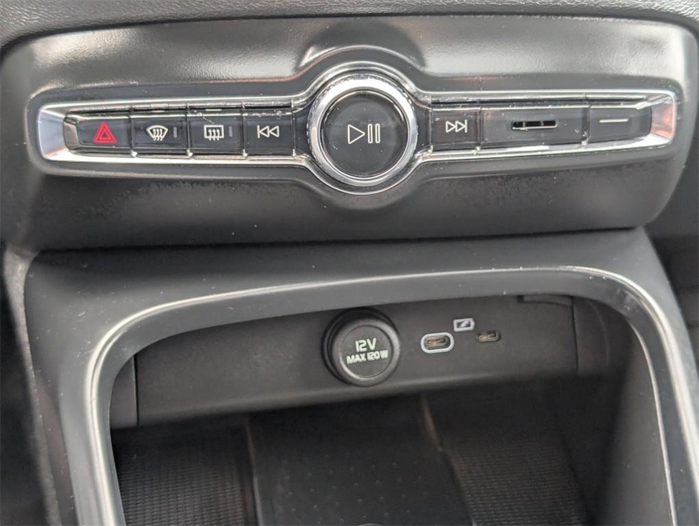 used 2024 Volvo XC40 Recharge Pure Electric car, priced at $38,770