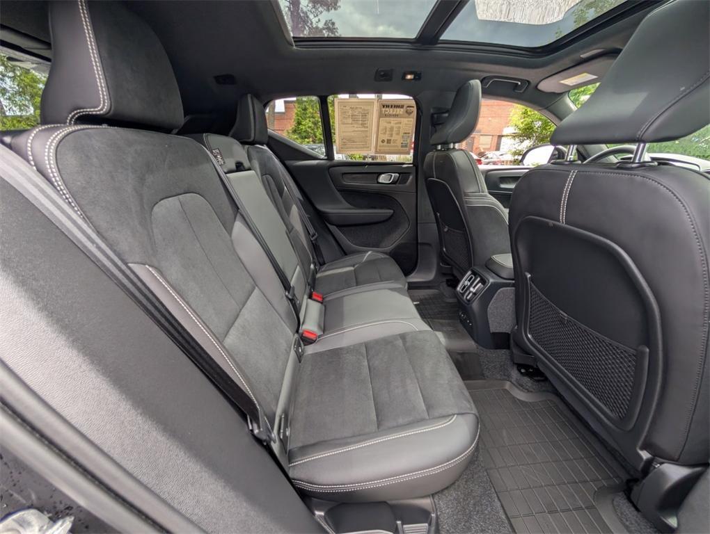 used 2024 Volvo XC40 Recharge Pure Electric car, priced at $38,770