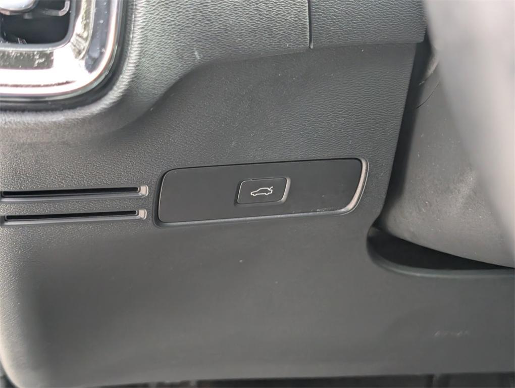 used 2024 Volvo XC40 Recharge Pure Electric car, priced at $38,770