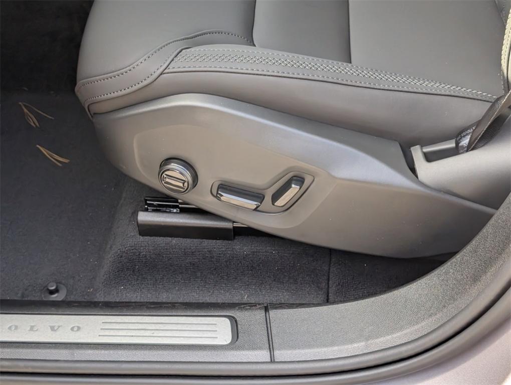 new 2026 Volvo XC60 car