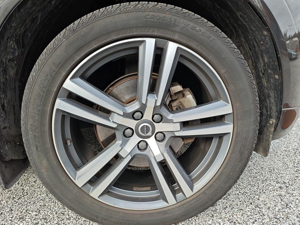 used 2021 Volvo XC60 car, priced at $26,258