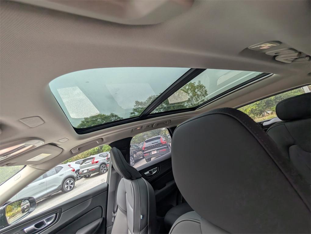 new 2026 Volvo XC60 car