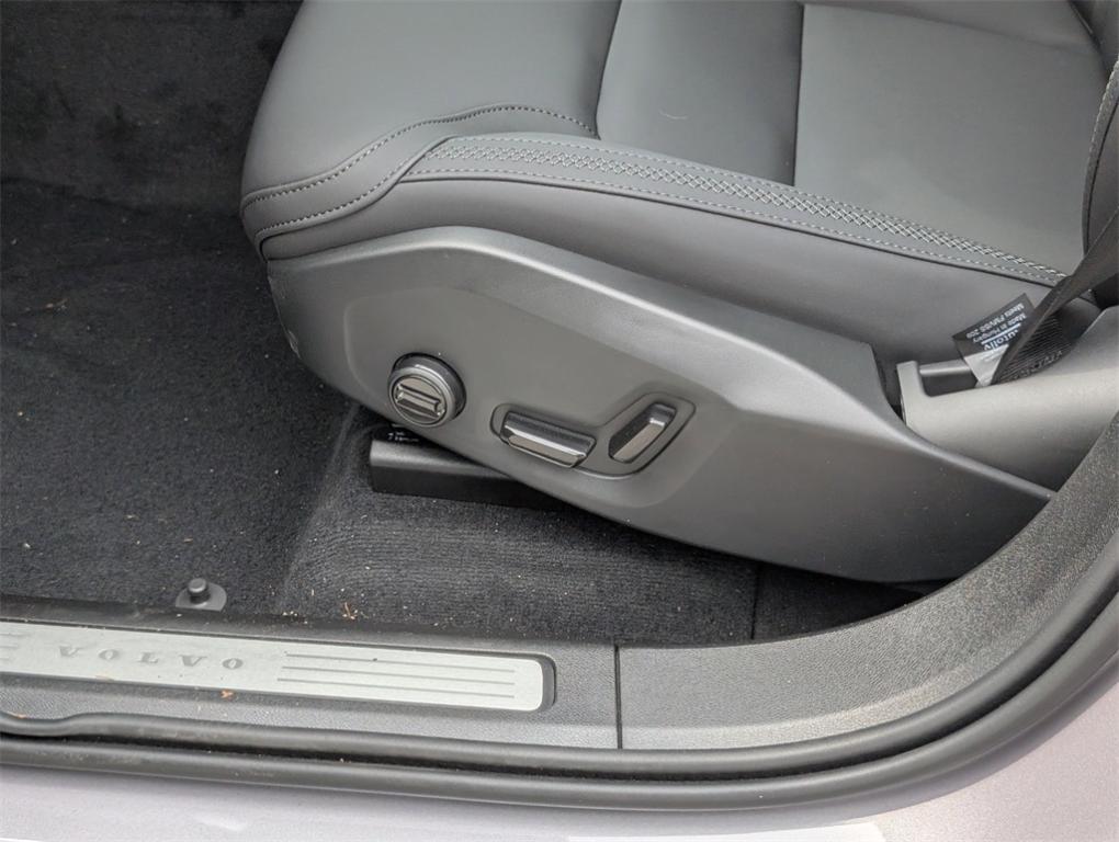 new 2026 Volvo XC60 car