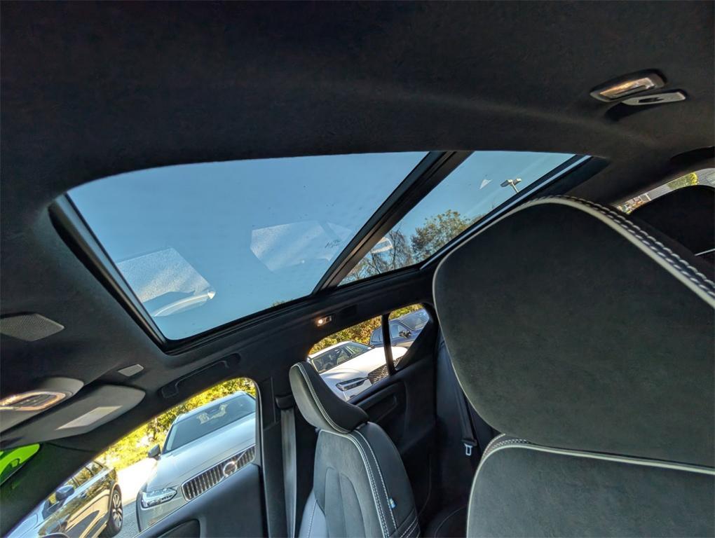 used 2022 Volvo XC40 car, priced at $24,370