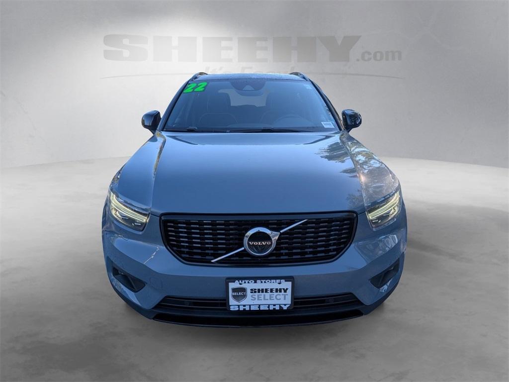 used 2022 Volvo XC40 car, priced at $24,370