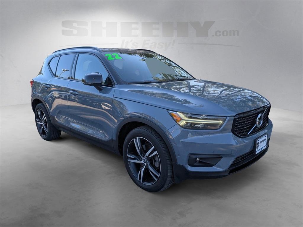 used 2022 Volvo XC40 car, priced at $24,370