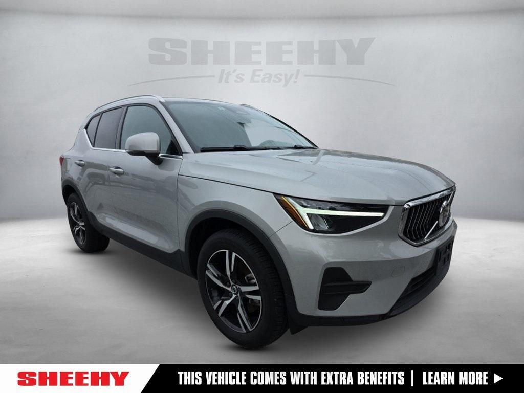 used 2025 Volvo XC40 car, priced at $35,970