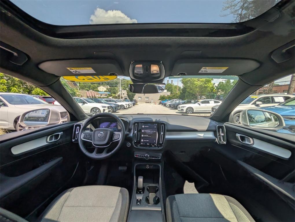 used 2025 Volvo XC40 car, priced at $32,570