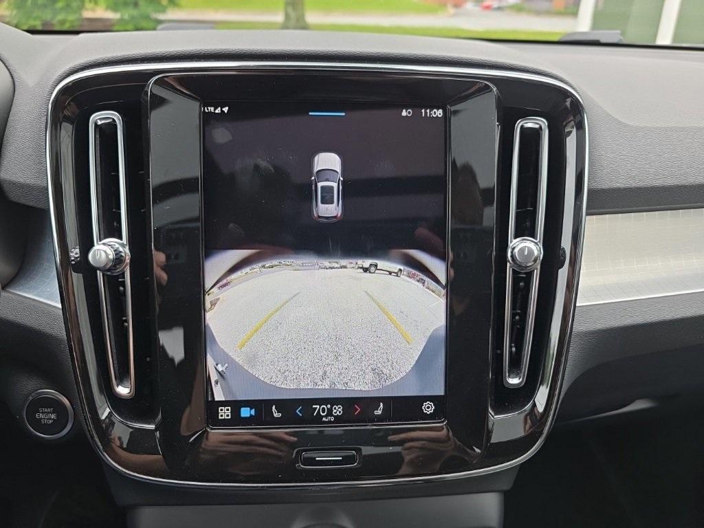 used 2025 Volvo XC40 car, priced at $35,970