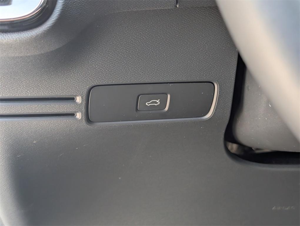 used 2025 Volvo XC40 car, priced at $32,570