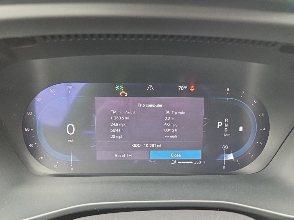 used 2025 Volvo XC40 car, priced at $35,970