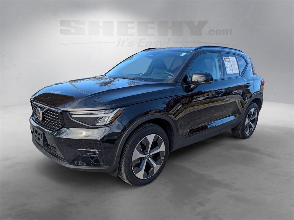 used 2023 Volvo XC40 car, priced at $30,570