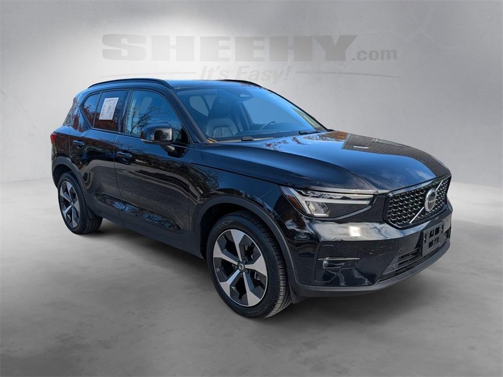 used 2023 Volvo XC40 car, priced at $30,570