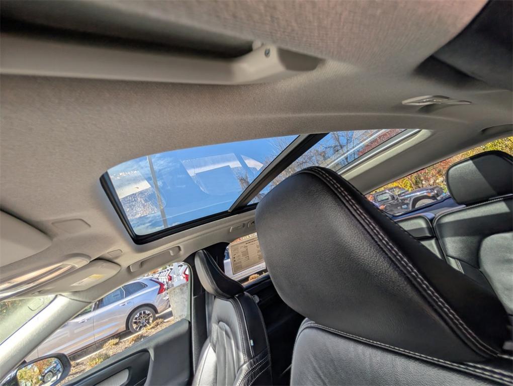 used 2023 Volvo XC40 car, priced at $30,570