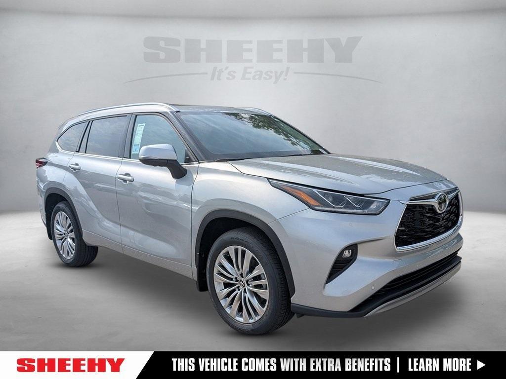 new 2025 Toyota Highlander car, priced at $54,053