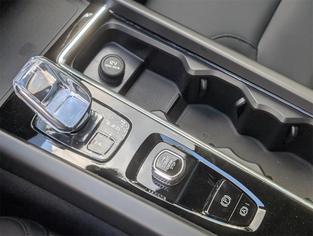 new 2026 Volvo XC60 car