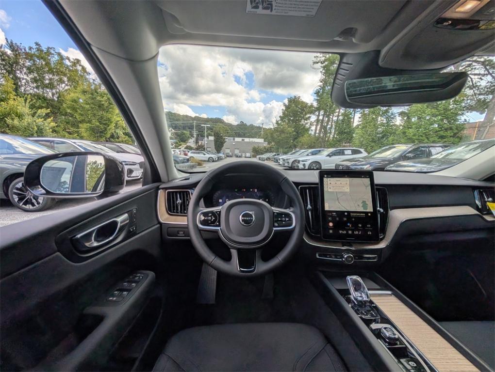 new 2026 Volvo XC60 car