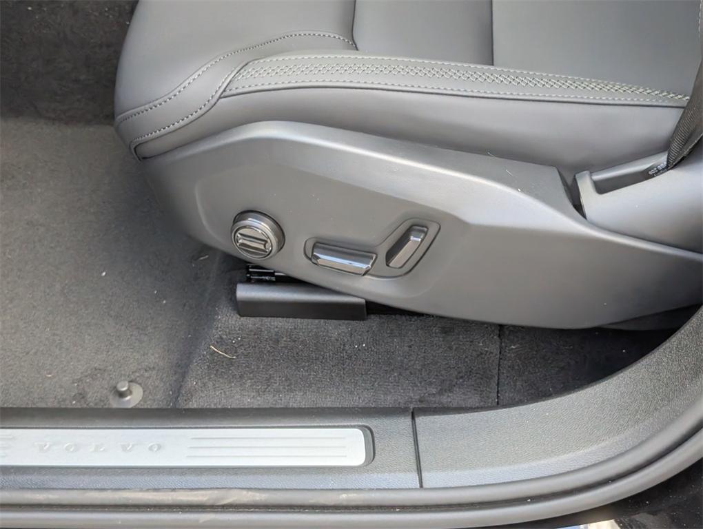 new 2026 Volvo XC60 car