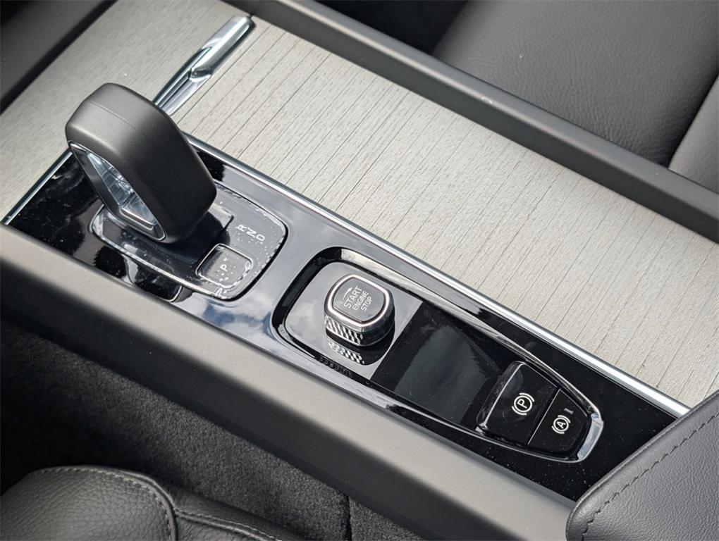 new 2025 Volvo XC60 Plug-In Hybrid car, priced at $66,260