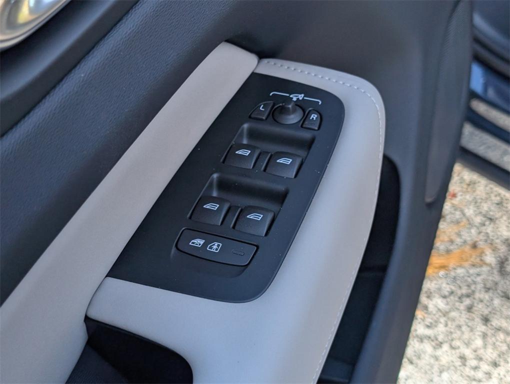 new 2026 Volvo XC60 car